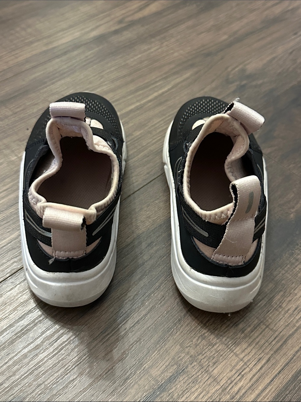 Nike Toddler Black and Light Pink Slip-On Sneakers - Picture 2 of 3